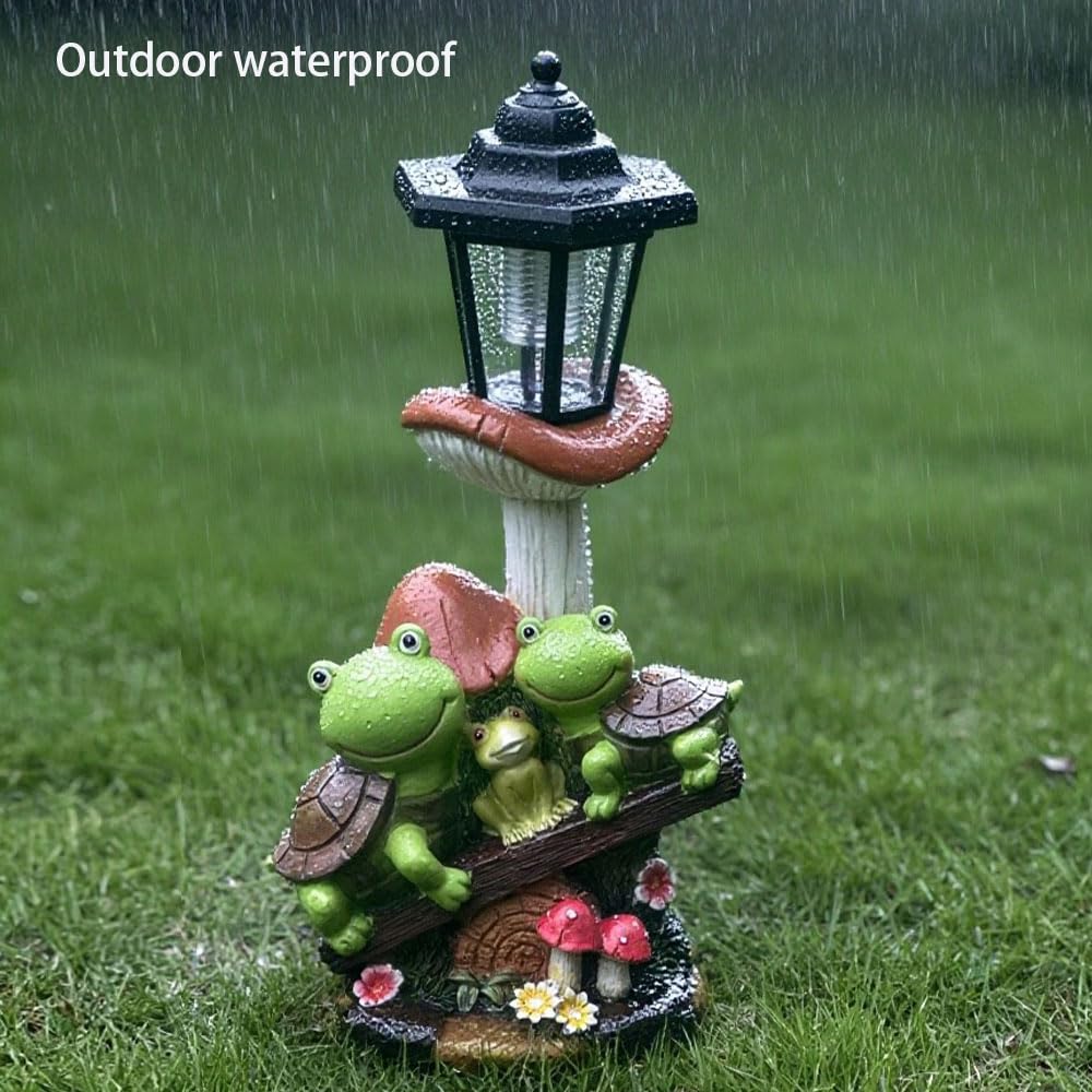 Solar Frog Garden Statue, Outside Frog Statue Gift - Outdoor Solar Garden Figurines Decorative Art Housewarming Gift Suitable for Balcony, Courtyard, and Lawn Decor