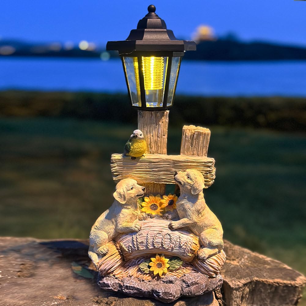 Solar Frog Garden Statue, Outside Frog Statue Gift - Outdoor Solar Garden Figurines Decorative Art Housewarming Gift Suitable for Balcony, Courtyard, and Lawn Decor