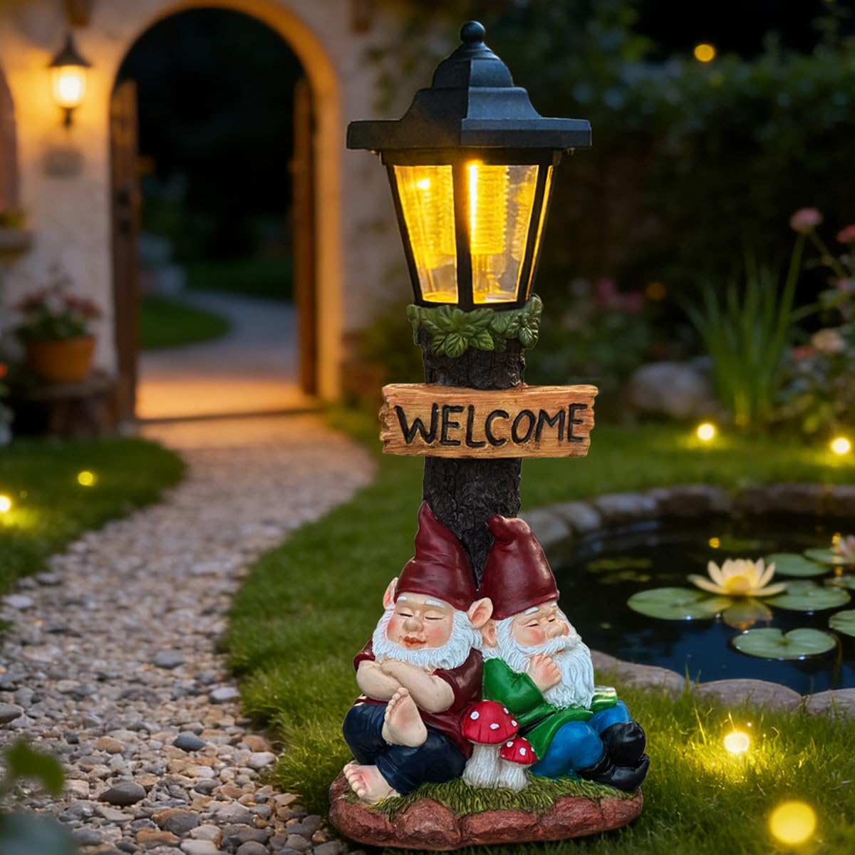 Solar Frog Garden Statue, Outside Frog Statue Gift - Outdoor Solar Garden Figurines Decorative Art Housewarming Gift Suitable for Balcony, Courtyard, and Lawn Decor
