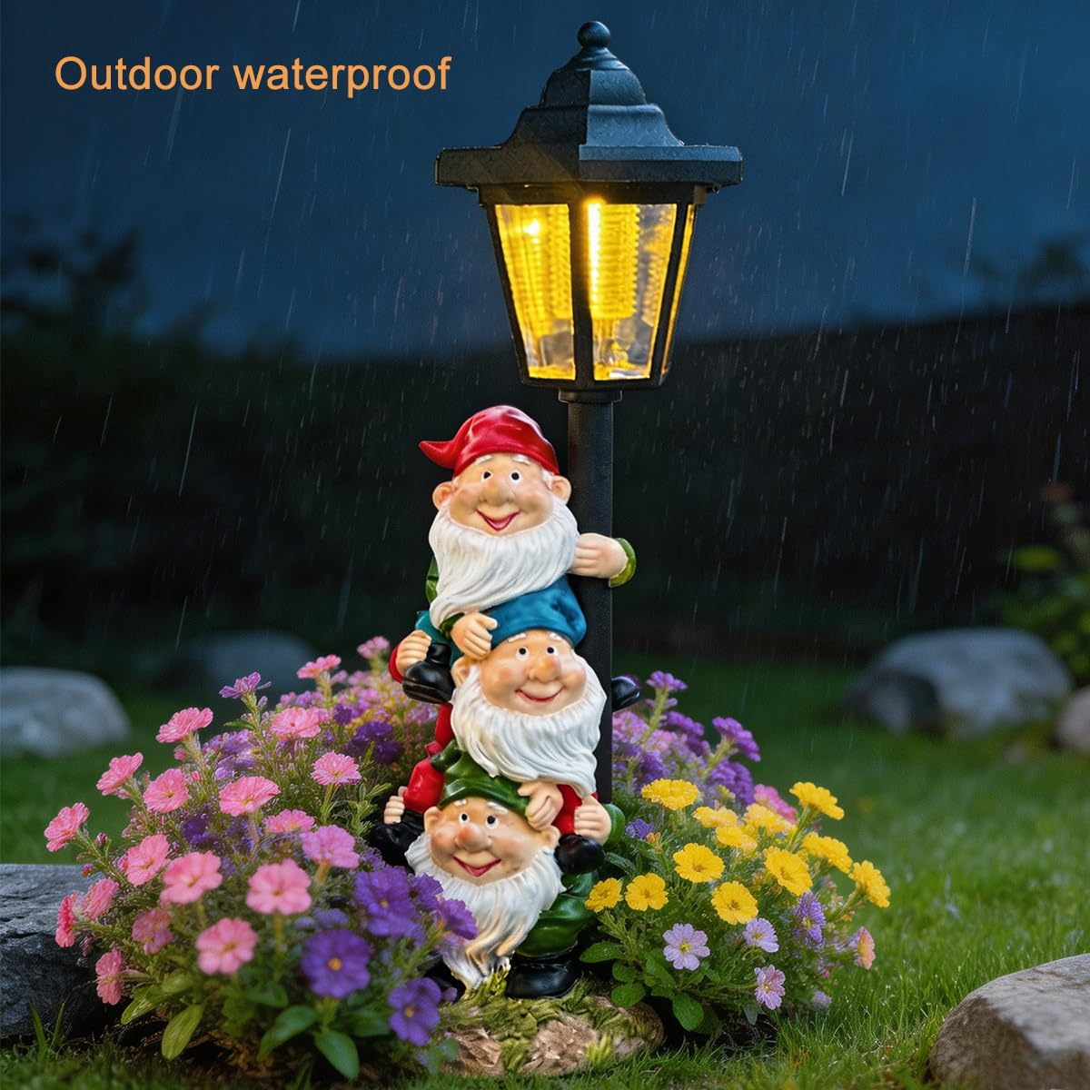 Solar Frog Garden Statue, Outside Frog Statue Gift - Outdoor Solar Garden Figurines Decorative Art Housewarming Gift Suitable for Balcony, Courtyard, and Lawn Decor