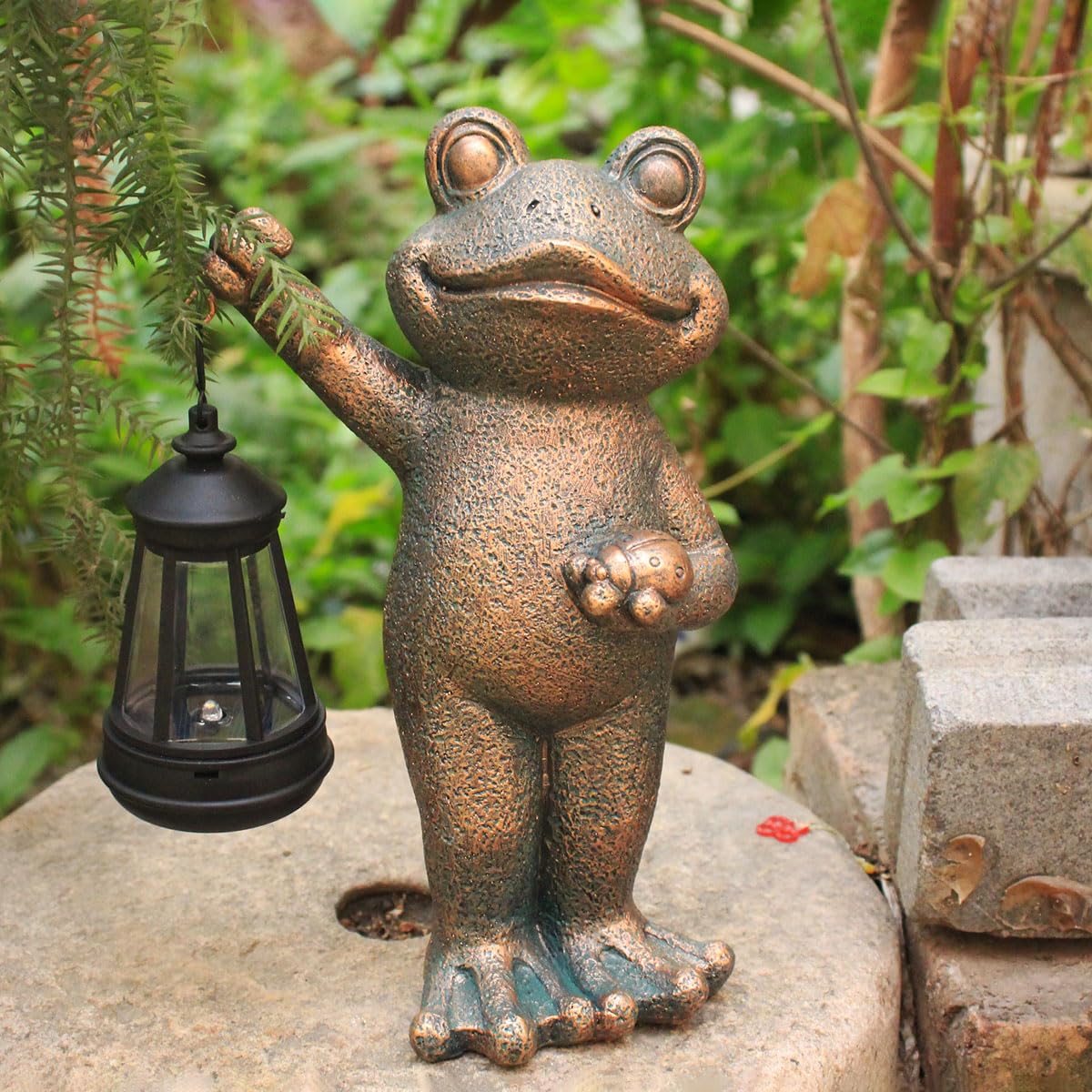 Solar Frog Garden Statue, Resin Figurine with Ladybug & Hanging Solar Lantern Outdoor Decor