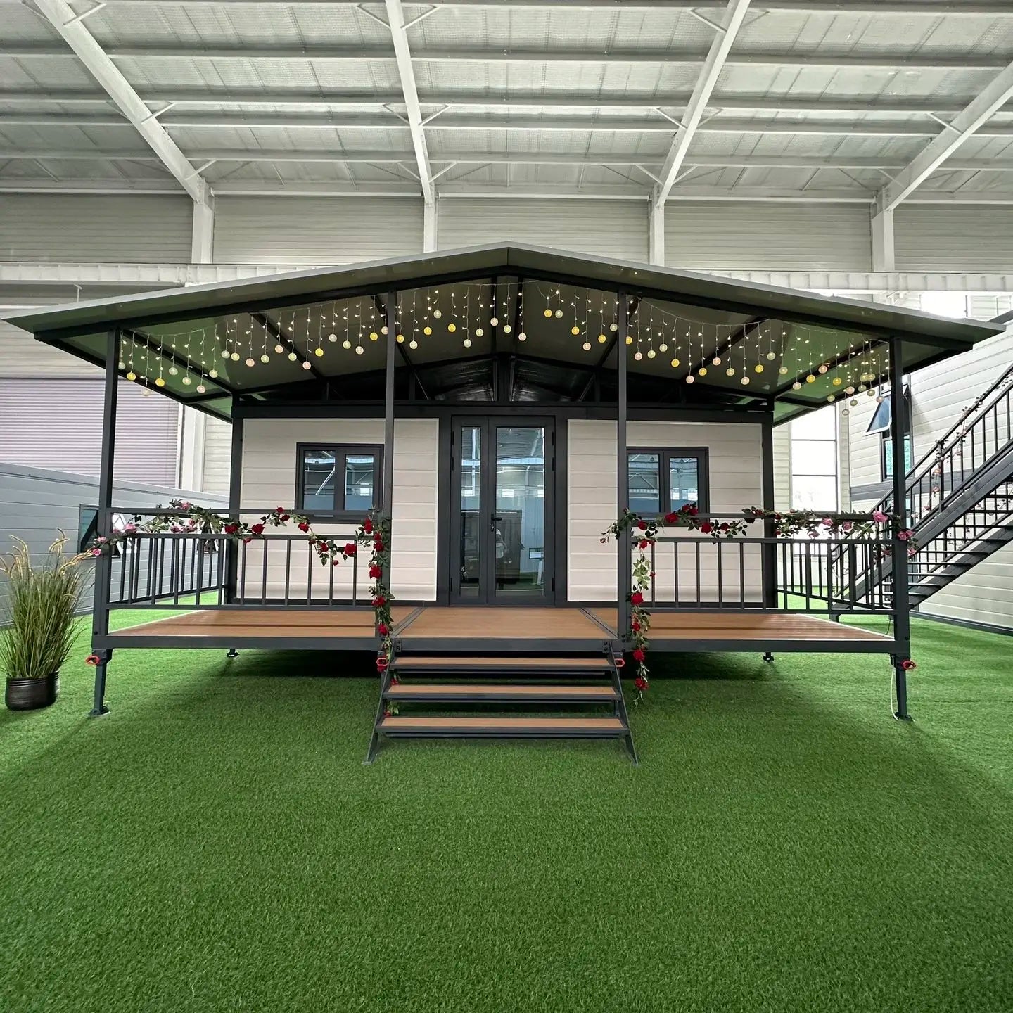Portable Living Container Tiny House 20ft Foldable Prefab Mobile Modular Office Home Steel Frame Expandable
