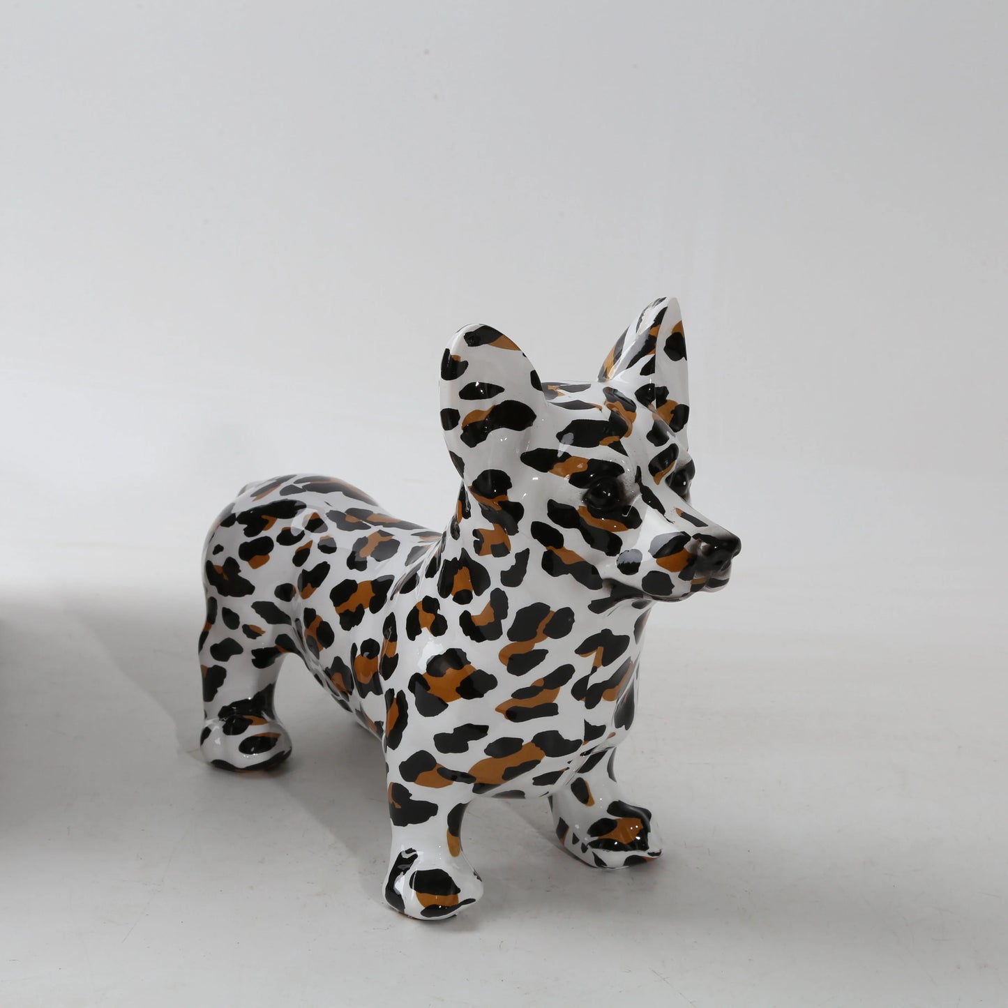 Nordic  Art Graffiti Corgi Dog Painting Creative Resin Crafts