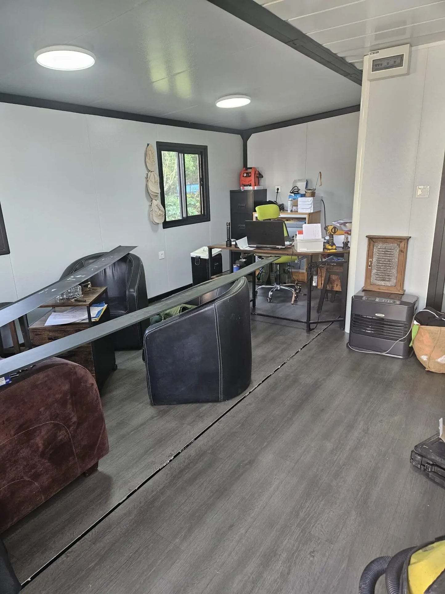 Portable Living Container Tiny House 20ft Foldable Prefab Mobile Modular Office Home Steel Frame Expandable