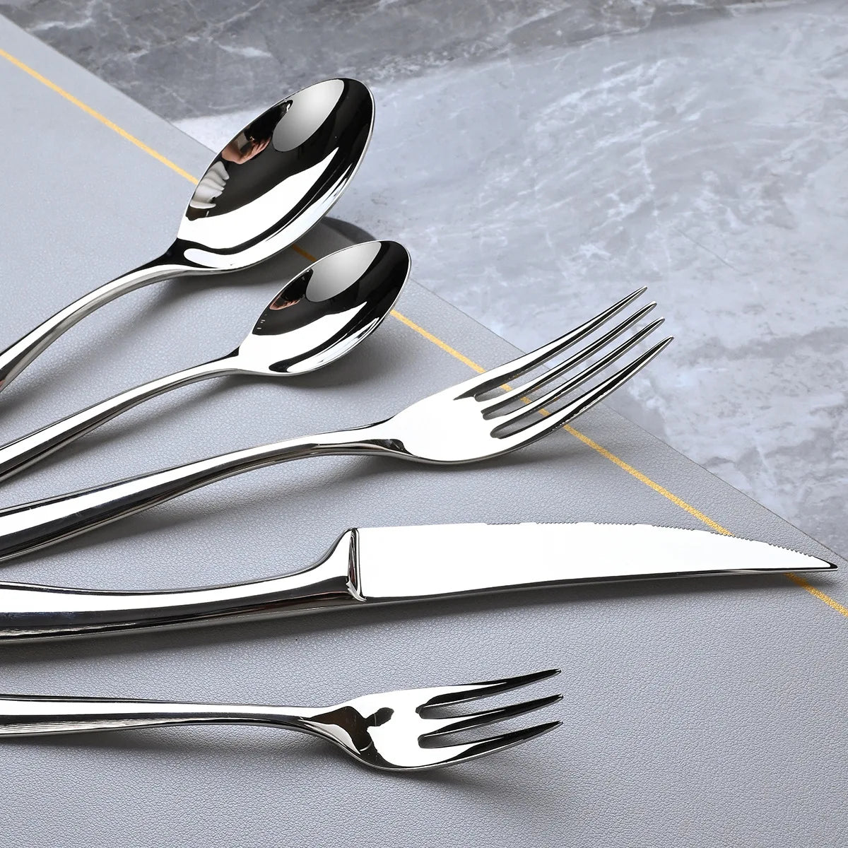6Pcs stainless steel  high-end tableware steak, knife, fork and spoon set ,cutlery set