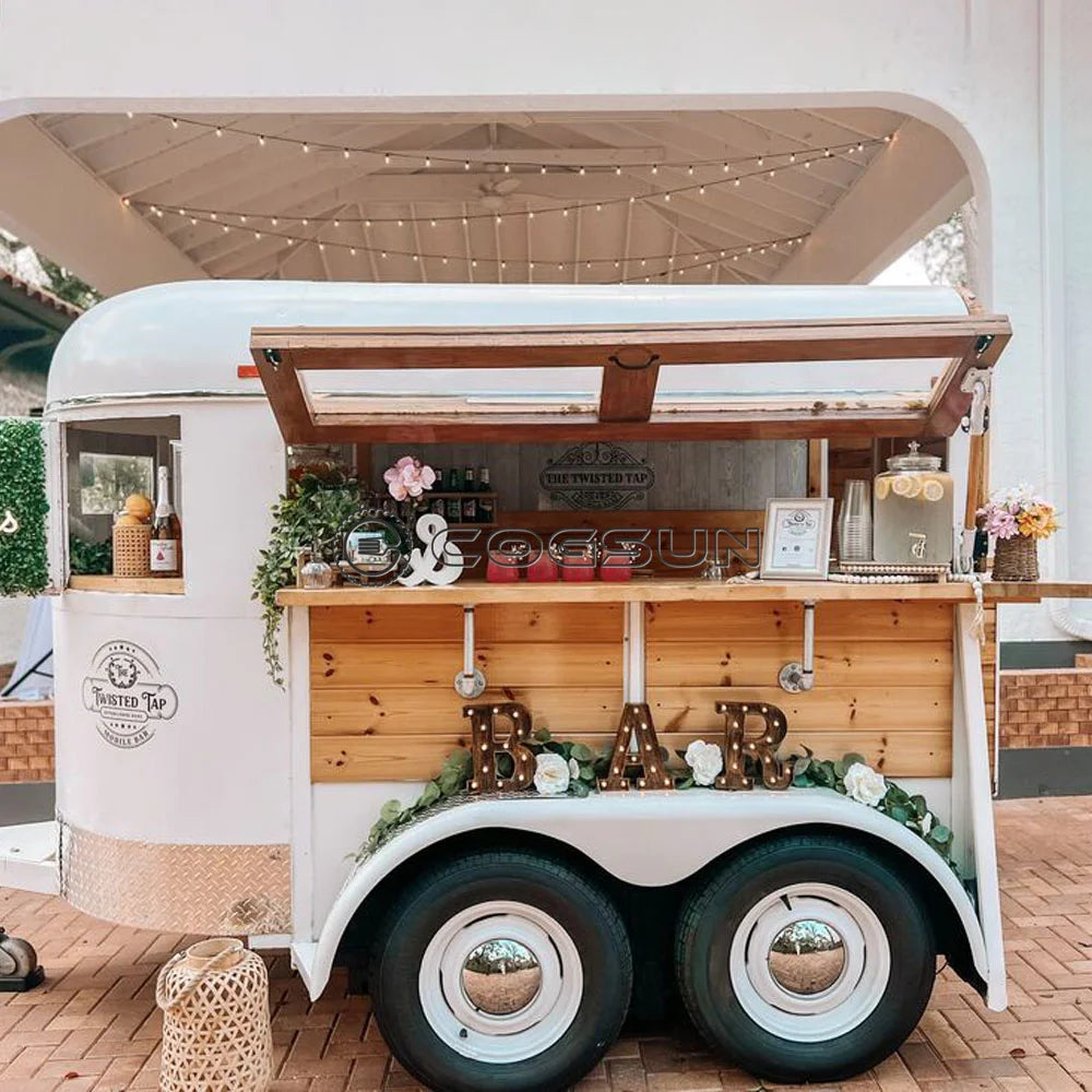 Mini Food Truck Trailer New Design Luxury Mobile Bar Trailer Portable Beverage Camper Trailer for Commercial Use